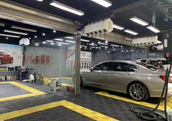 龙华龙胜地铁口可做汽车美容4s店价格优惠精装修
